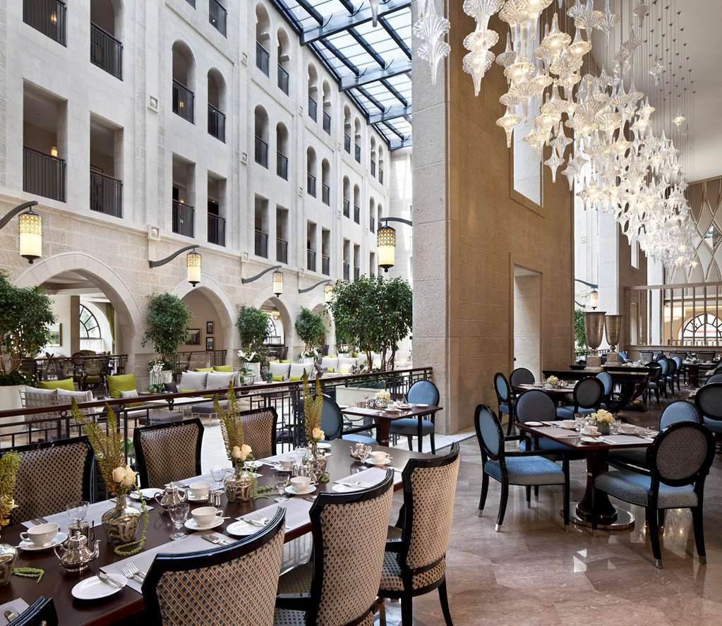 Doubletree Suites By Hilton Charlotte/Southpark Restoran gambar